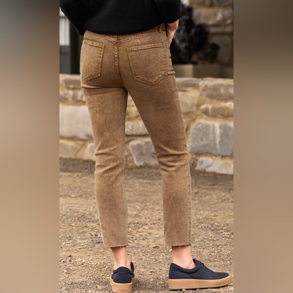 Frank & Eileen Derry Signature Jean Burnt Caramel Size  28 - Picture 2 of 12